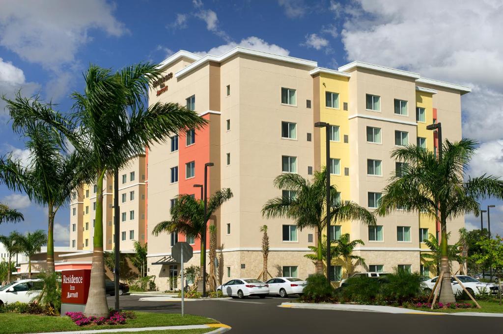 Residence Inn by Marriott Miami Airport West/Doral Main image 1